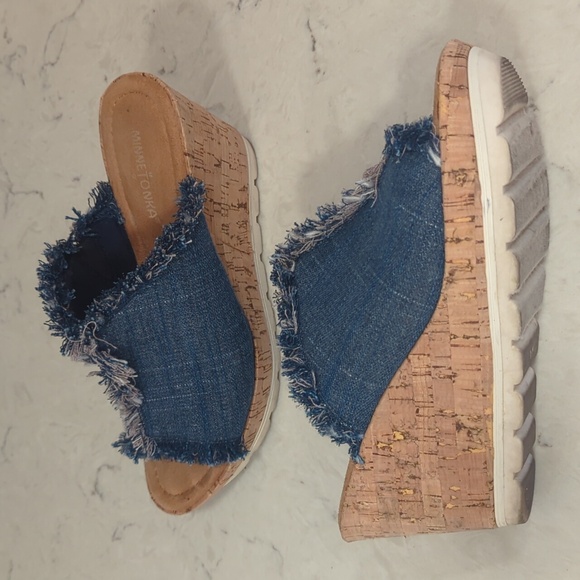 Minnetonka denim wedge sandals - Picture 2 of 2